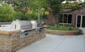 Outdoor Kitchens & Barbecues